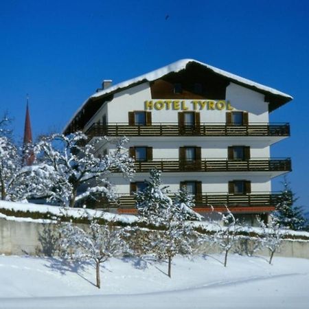 Hotel Tyrol Telfes im Stubai Bagian luar foto